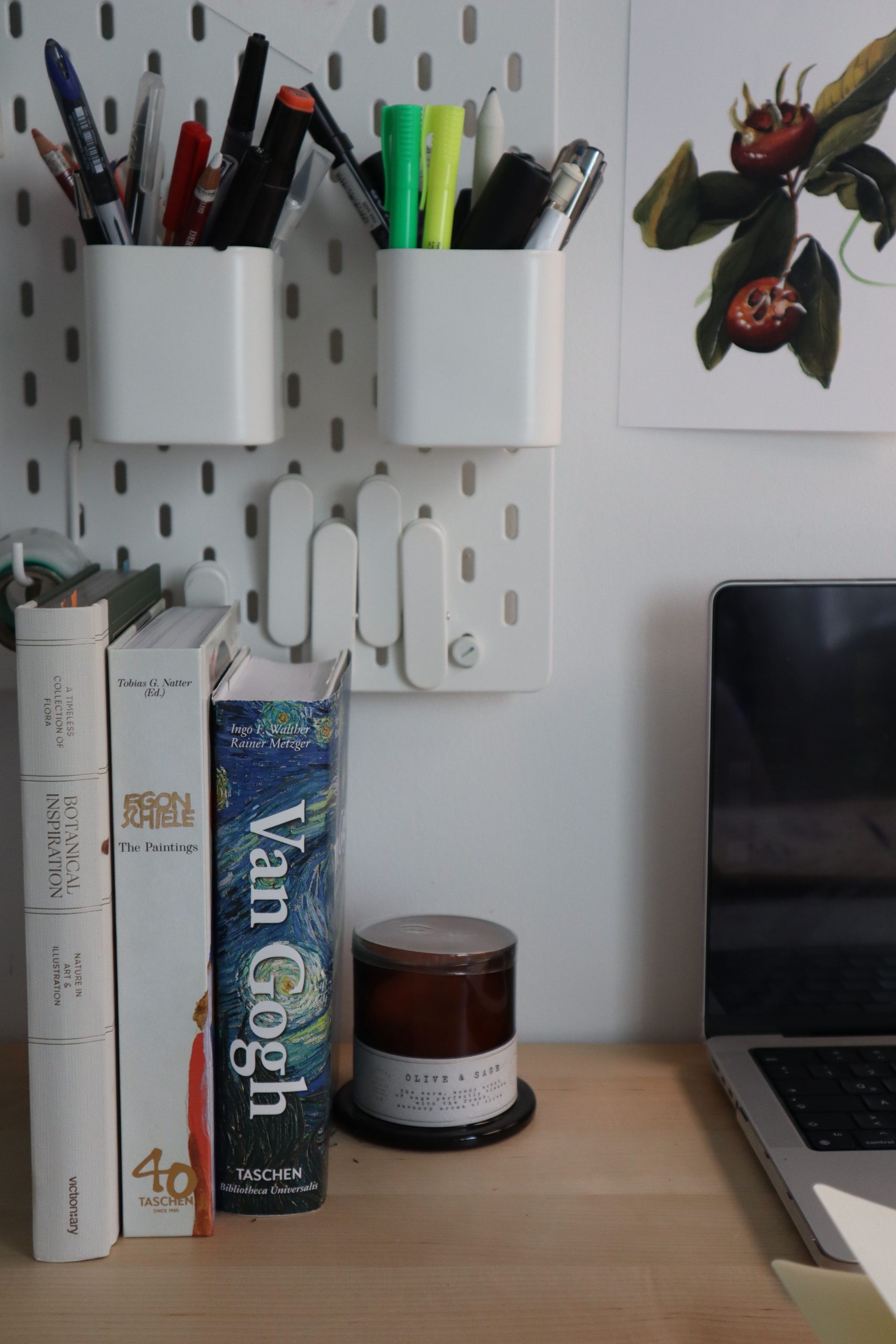 Home Office Organization Ideas for Small Spaces